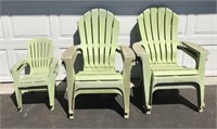 GREEN LAWN CHAIRS