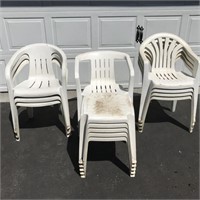 WHITE LAWN CHAIRS