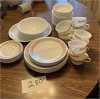 Large set of Correll ware