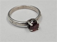 925 Sterling Silver Garnet Ring Sz. 7