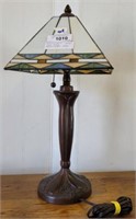 ARTS & CRAFTS STYLE LAMP W/ LEADED GLASS SHADE