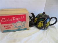 Art glass electric tea pot /orig box St John