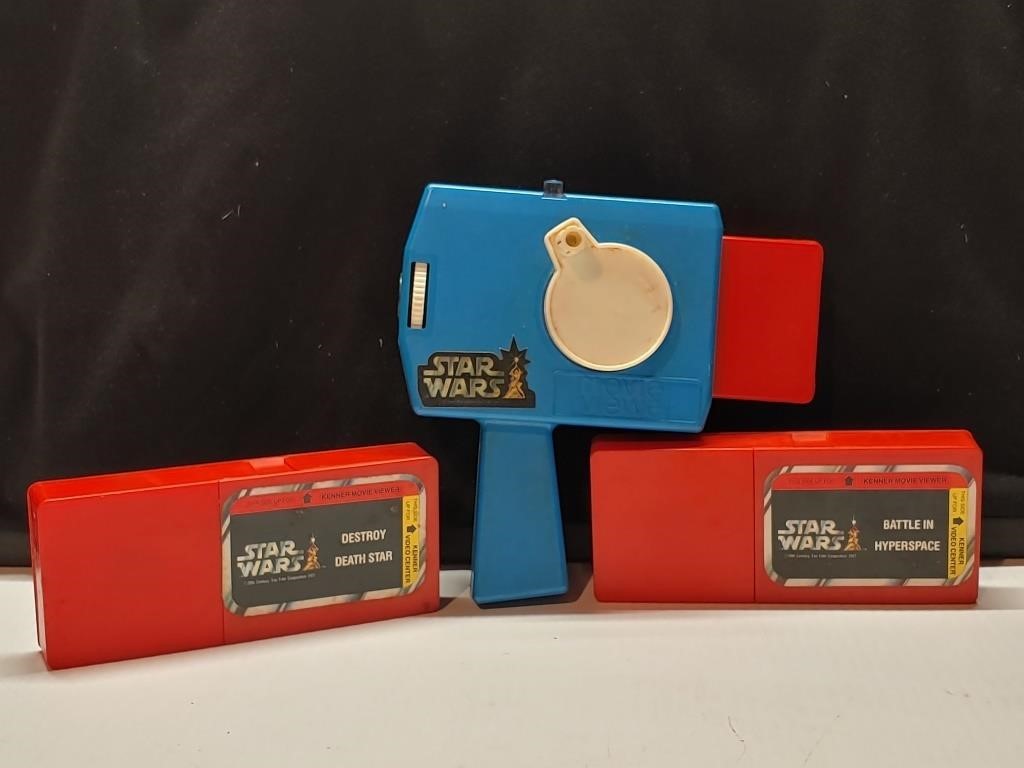 1978 Star Wars Movie Viewer with two extra and 1
