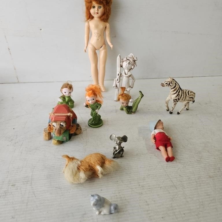 Vintage Toys & Figurines