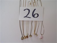 7 Necklaces with Pearls/Pearl-like