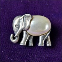 Sterling Silver Elephant Pin w/ Pearlesque Accent