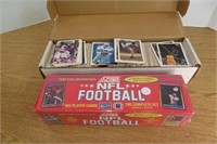 Football & Basketball Cards, 1990 NFL Sealed