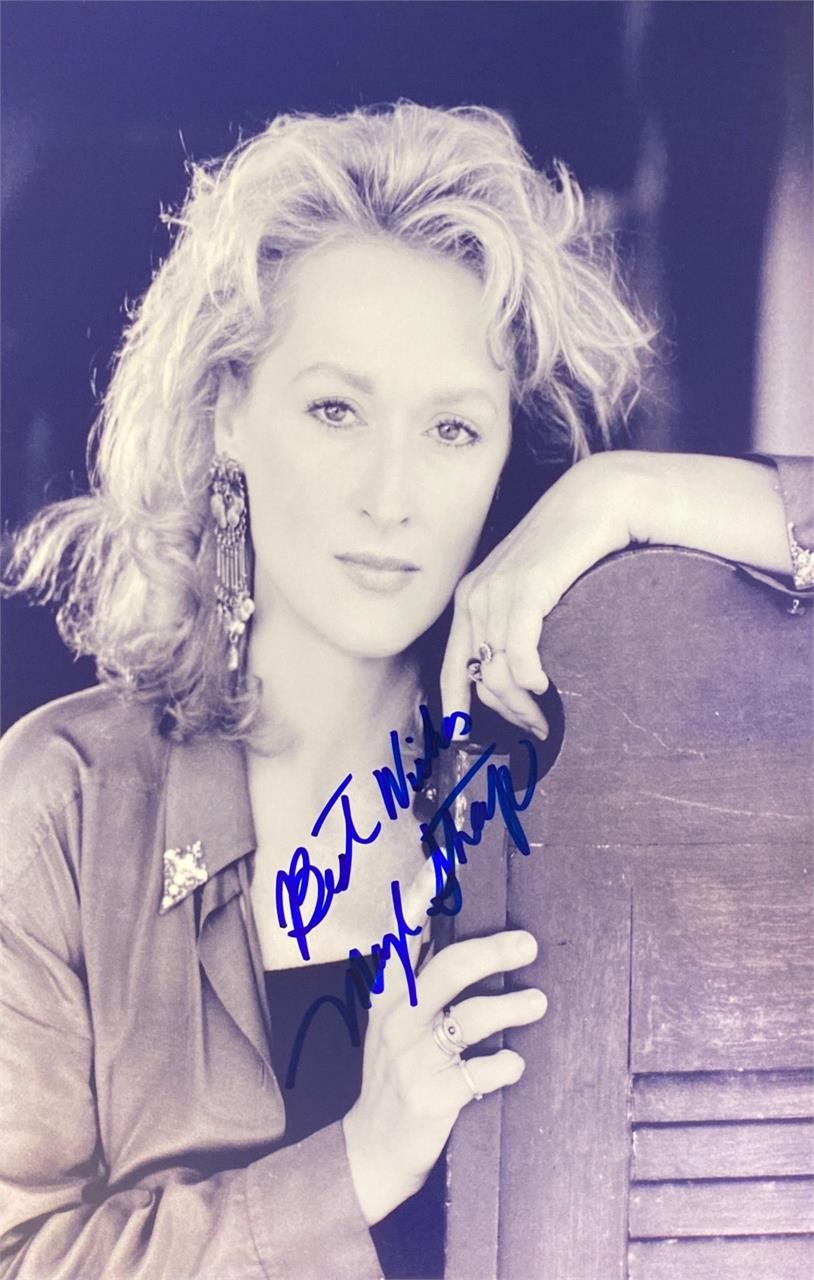 Autograph  
Meryl Streep Photo