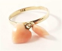 14K gold ring w/ coral heart charms - sz 7,