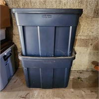 2 RUBBERMAID ROUGHNECK TOTES