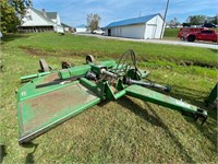 JOHN DEERE 1018 BUSH HOG WITH HYDRAULIC LIFT