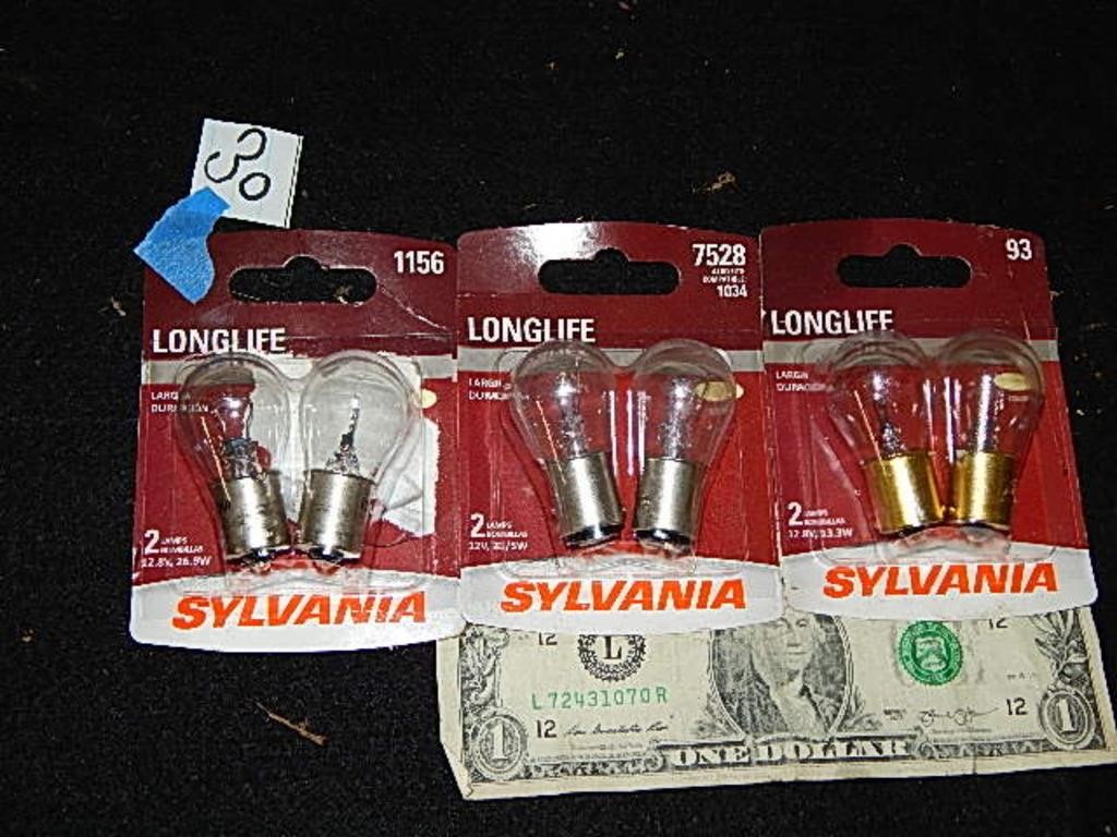 Sylvania Lamp Bulbs 6ct 3pk NIP