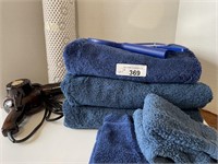 11 pc Towels and Things