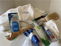 7pc Robe and Toiletries