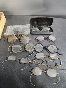 Lot of Antique Glasses