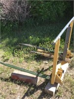 Bale fork 3 point hitch attachment