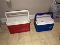 (2) Igloo Ice Chest Coolers (12 & 6 Pack)