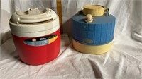 One Gallon Igloo Drink Coolers (2)