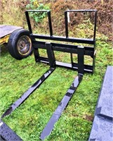 New Kivel 4200lb Quick-Attach Pallet Forks