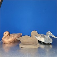 (2) Duck Decoys and Wooden Duck Decor