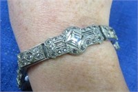vintage green & clear stone bracelet - 8 inch long