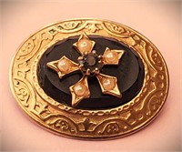 STUNNING ANTIQUE ART DECO GOLD MOURNING BROOCH