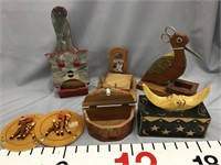 Vintage wood pieces - man in the moon box,