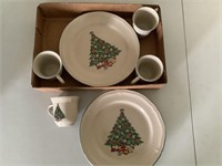 Global Designs Christmas tree 4 bowls 4 mugs
