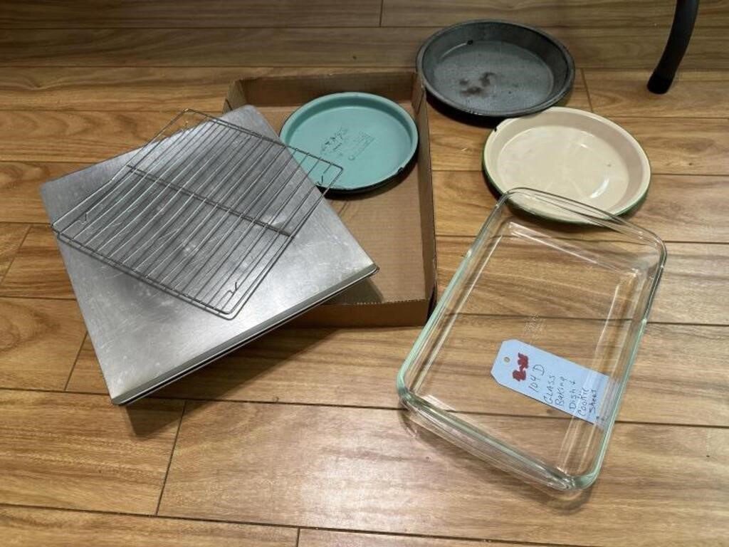 Glass baking dish & cookie sheet