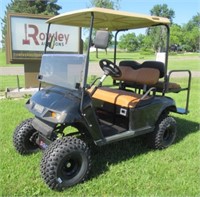 E-Z-GO model TXTPDS electric golf cart with SGC