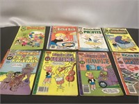 Richie Rich Comic Book Collection (8)