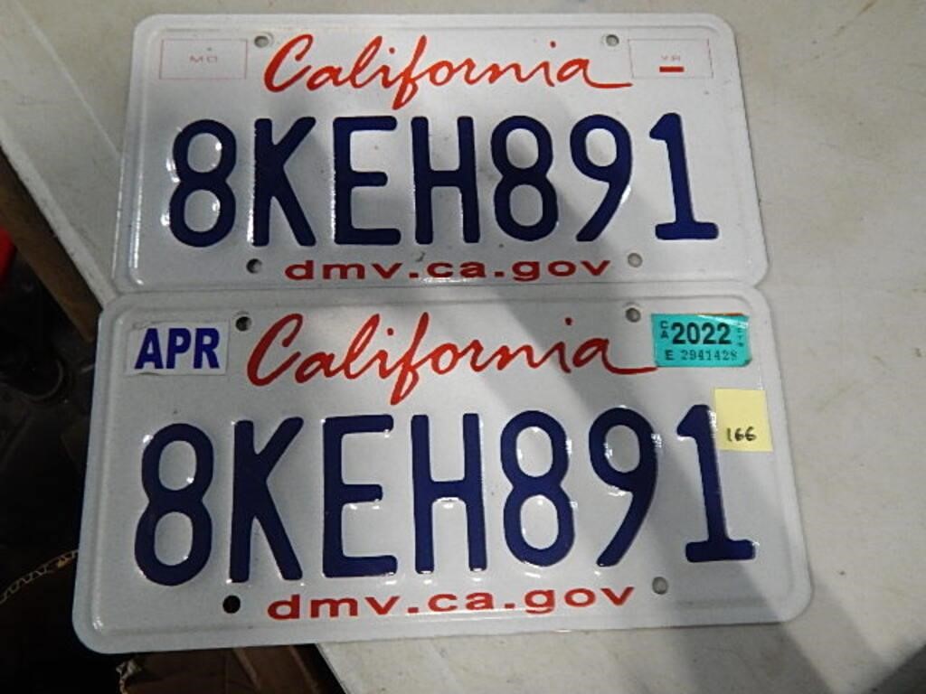 Pr of California License Plates