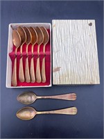 Grasoli ? Gold Wash? Brass?  MCM Demitasse Spoons