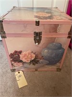 DECORATIVE TRUNK BOX