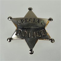 VINTAGE ST. LOUIS SPECIAL POLICE BADGE