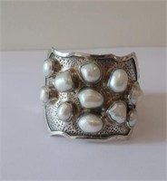 Sterling silver cuff set with blister pearls