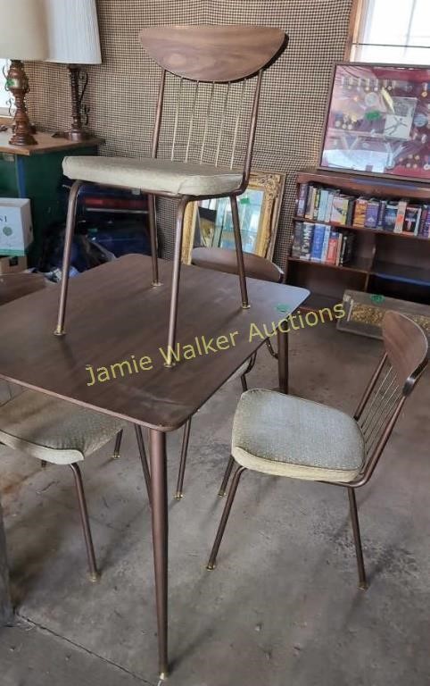 Mcm Table, 3 Chairs. 1987 Decorables By