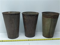 5 vintage sap pails