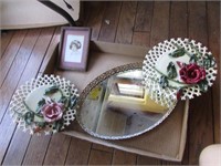 vanity tray,floral plates & picture