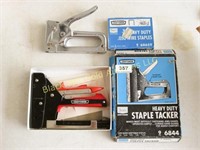 2 staple tackers and staples