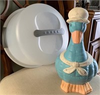 GOOSE COOKIE JAR AND PLASTIC CAKE CARRIER