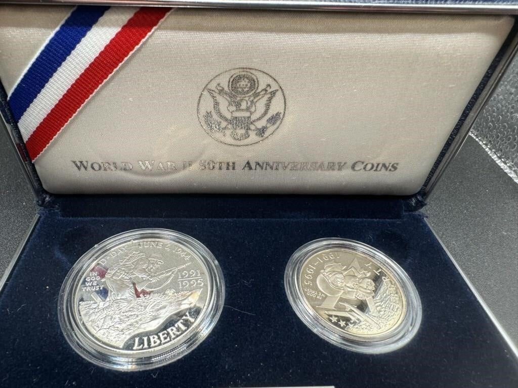 WORLD Wr II SILVER 2 COIN PROOF SET