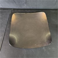 Mirrored curved square bowl