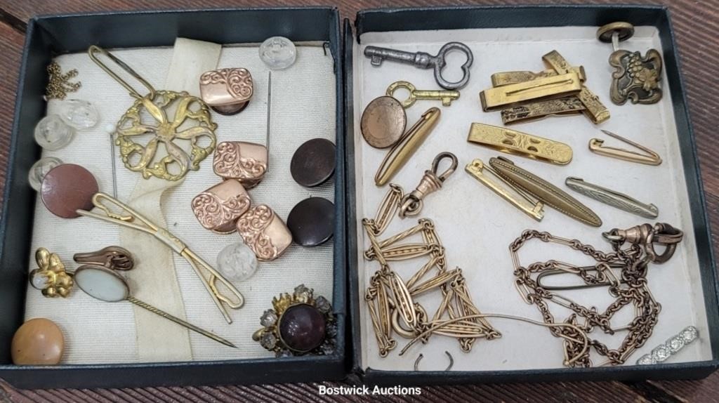 Victorian jewelry, buttons, 2 keys