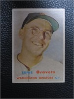 1957 TOPPS #179 ERNIE ORAVETZ SENATORS