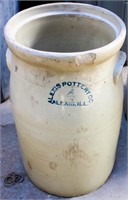 Antique Alexis Pottery Co. 4 Gallon Crock.