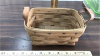 1985 Longaberger Basket