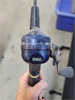 Zebco 202 reel and fishing pole