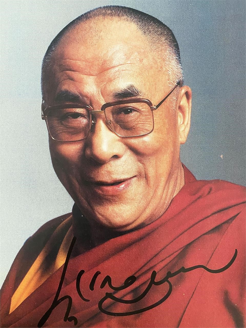 His Holiness the 14th Dalai Lama Tenzin Gyatso sig