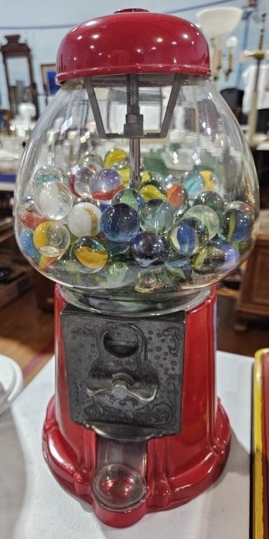 CAROUSEL GUM MACHINE FILLED W/ LARGE MARBLES
